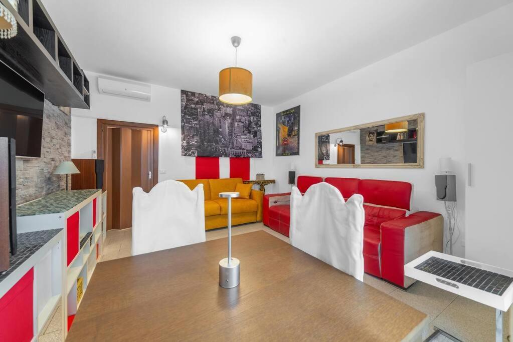 - Duomo - San Siro- Free Parking Appartement Milan